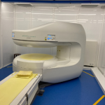 HITACHI Aperto Lucent 0.4T 2014