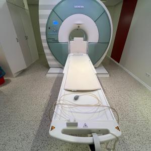 SIEMENS MAGNETOM Essenza 1.5T good condition