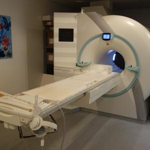 SIEMENS MAGNETOM Symphony TIM 1.5T