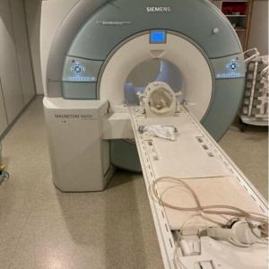 SIEMENS MAGNETOM Verio 3T